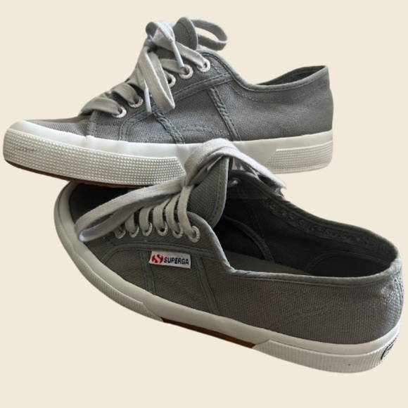 Superga Shoes - Superga 2750 Cotu Classic Sneakers Mens 7 Women’s 8.5